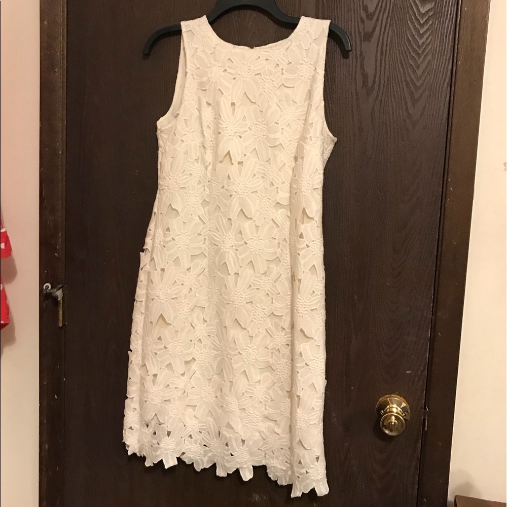 Ann Taylor Flower Dress Size 6